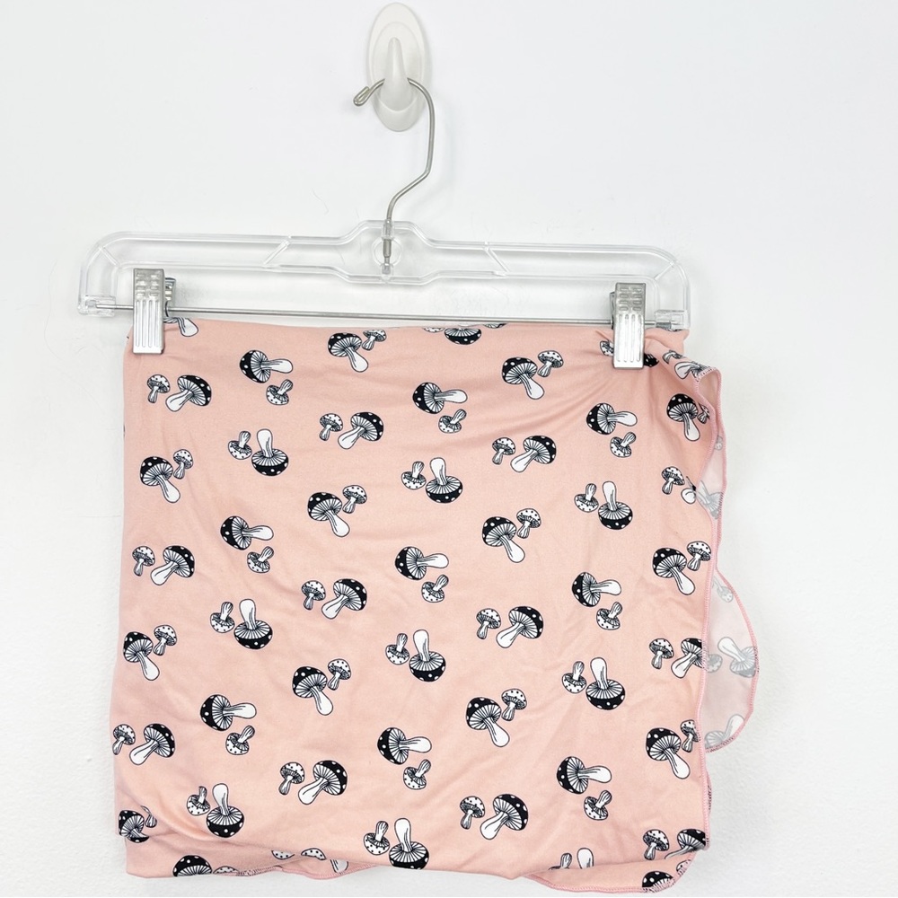 Cozys Pink Mushroom Swaddle